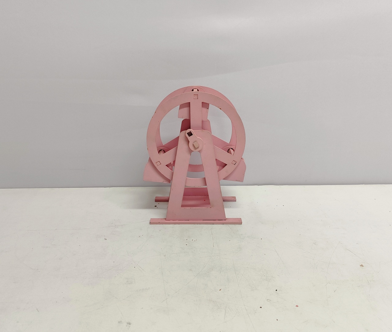 Mini Roda Gigante Rosa 22Cm Alt X 16Cm Larg X 9Cm Comp - BB Festas Aluguel 