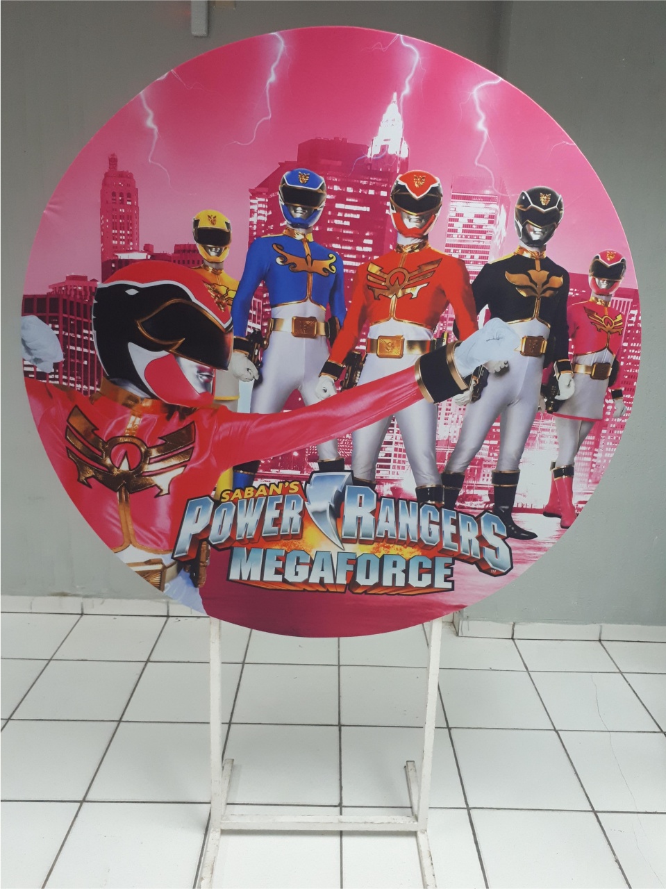 Painel Sublimado Redondo Power Rangers Fundo Rosa 1,30Cm  - BB Festas Aluguel 