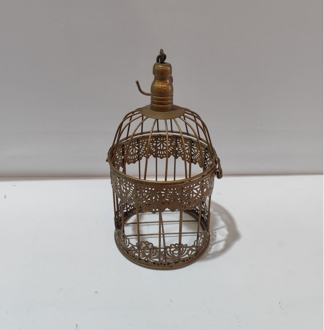 Gaiola Dourada P 25Cm Alt X 15Cm Diametro - BBFestasAluguel 