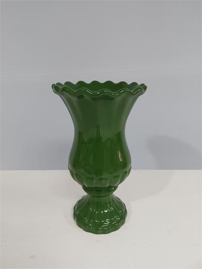 Vaso Babado/G Verde Escuro 27Cm Alt X 16Cm Diametro - BB Festas Aluguel 