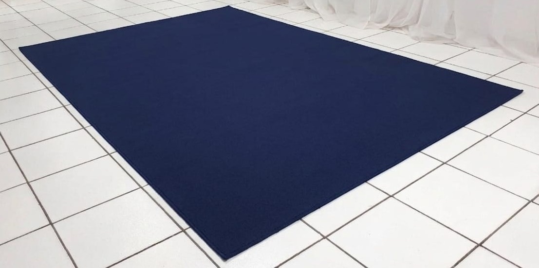 Carpete Azul Escuro 3M X 2M   - BB Festas Aluguel 