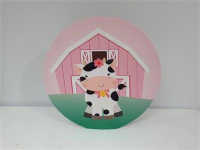 Painel Sublimado Redondo Vaquinha Celeiro Rosa  60Cm - BB Festas Aluguel 