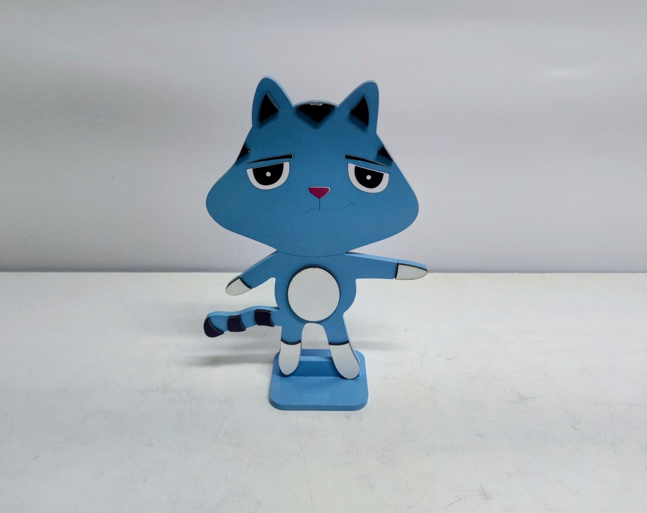 Totem Personagem Gatuno  (A Casa Mágica de Gabby) - BB Festas Aluguel 