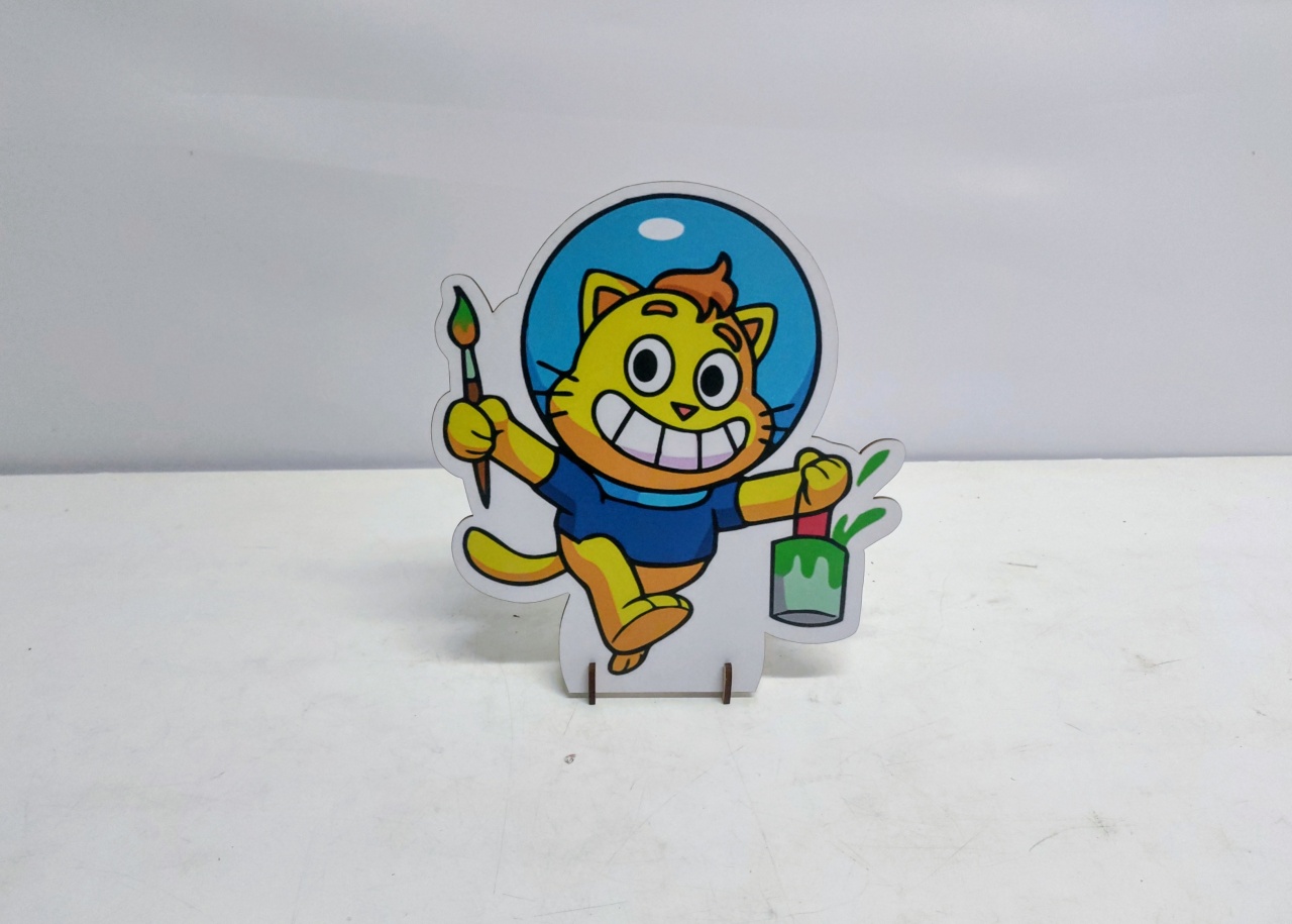 Totem Astro (Gato Galático) 22Cm Alt X 20Cm Larg  - BB Festas Aluguel 