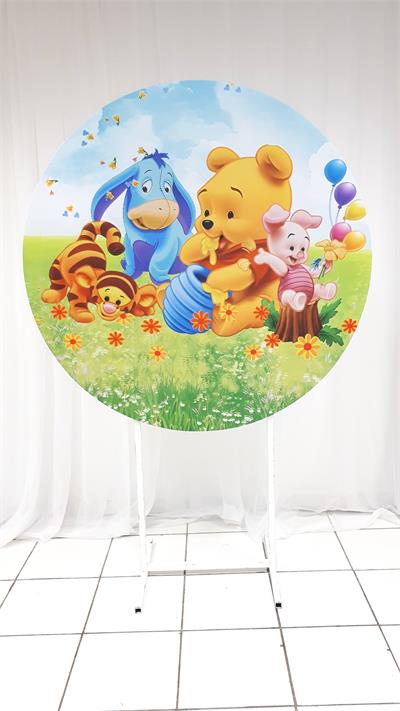 Painel Sublimado Redondo Ursinho Pooh 1,30Cm - BB Festas Aluguel 