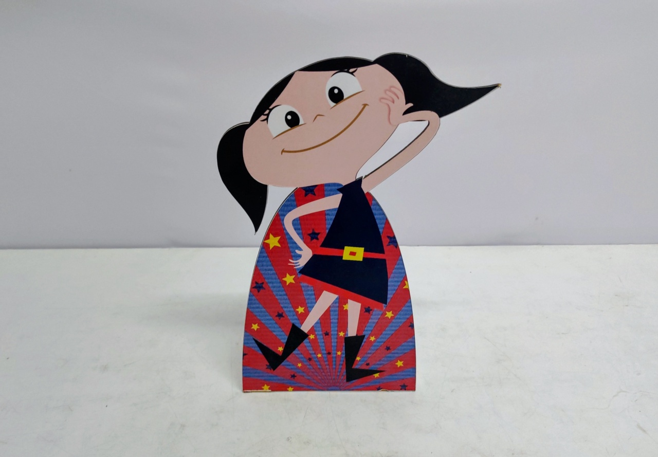 Totem Personagem Luna (Show da Luna) - BB Festas Aluguel 