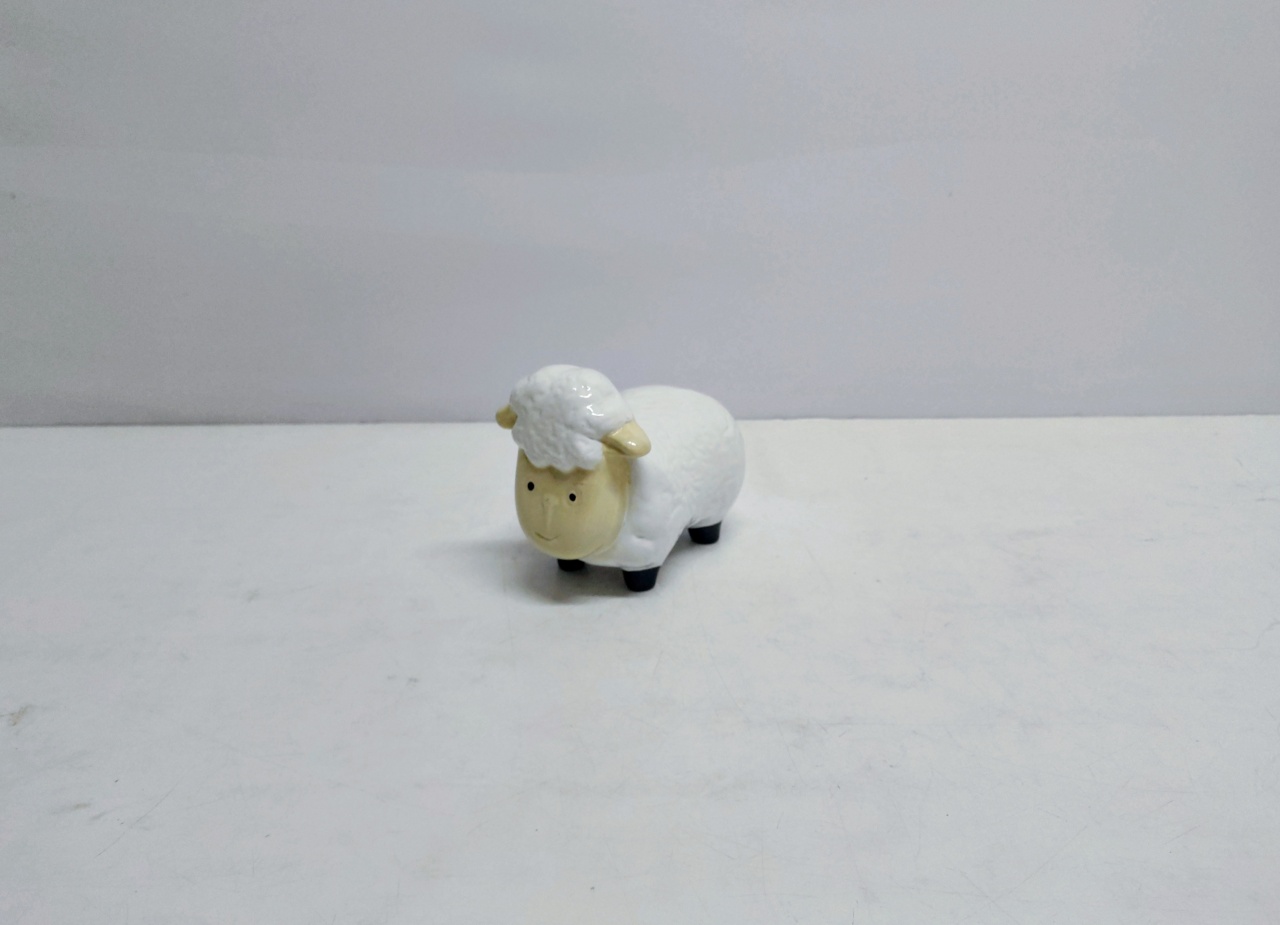 Escultura Ovelha 12Cm Alt X 9Cm Larg X 13Cm Comp  - BB Festas Aluguel 