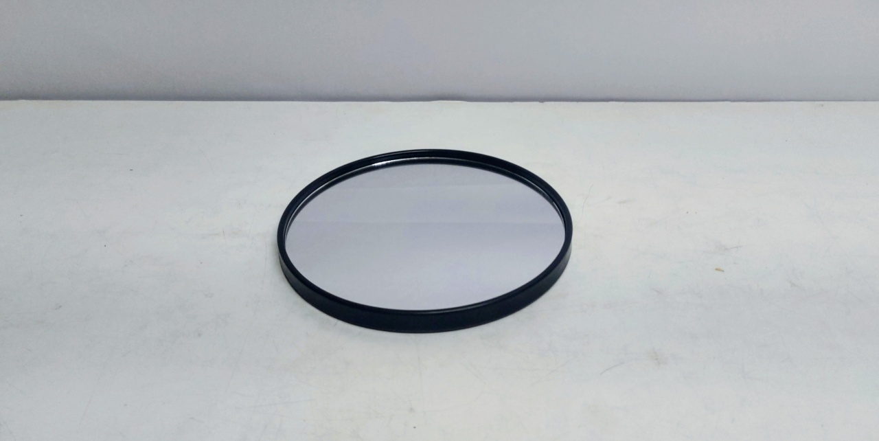 Bandeja Espelhada Redonda Com Borda Metal Preto 20Cm Diametro  - BB Festas Aluguel 