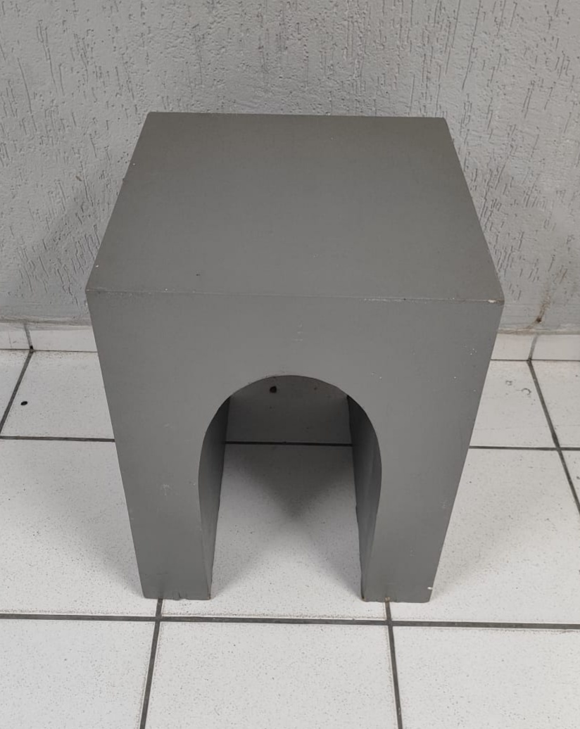 Cubo Arco Vazado Cinza 60Cm P Alt X 45Cm X 45Cm - BBFestasAluguel 