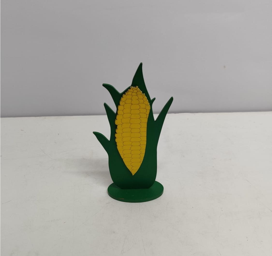 Totem Espiga de Milho 20Cm Alt X 10Cm Larg - BBFestasAluguel 