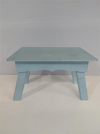 Banco Alto Em Mdf Azul Claro Alt 18Cm X 23Cm X 14Cm - BB Festas Aluguel 