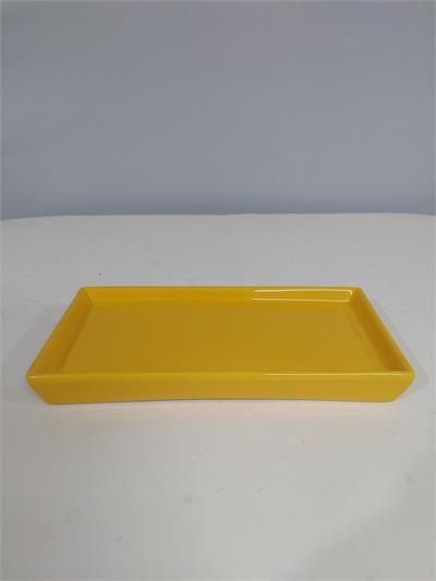 Bandeja Reta Sem Pé Amarelo 3Cm Alt 12Cm Larg X 25Cm Comp - BB Festas Aluguel 