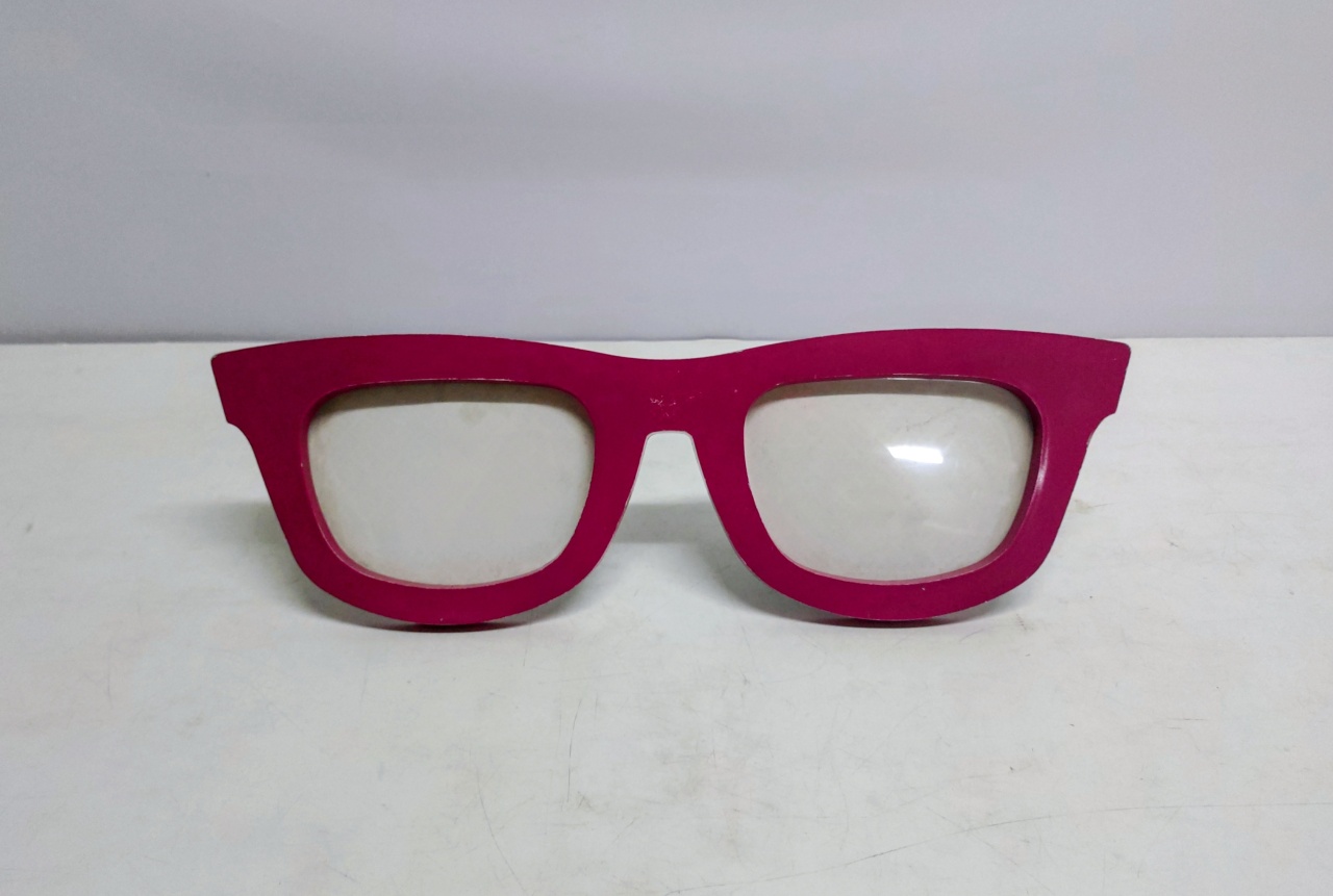 Óculos Porta-Retrato Pink 13Cm Alt X 42Cm Larg  - BB Festas Aluguel 