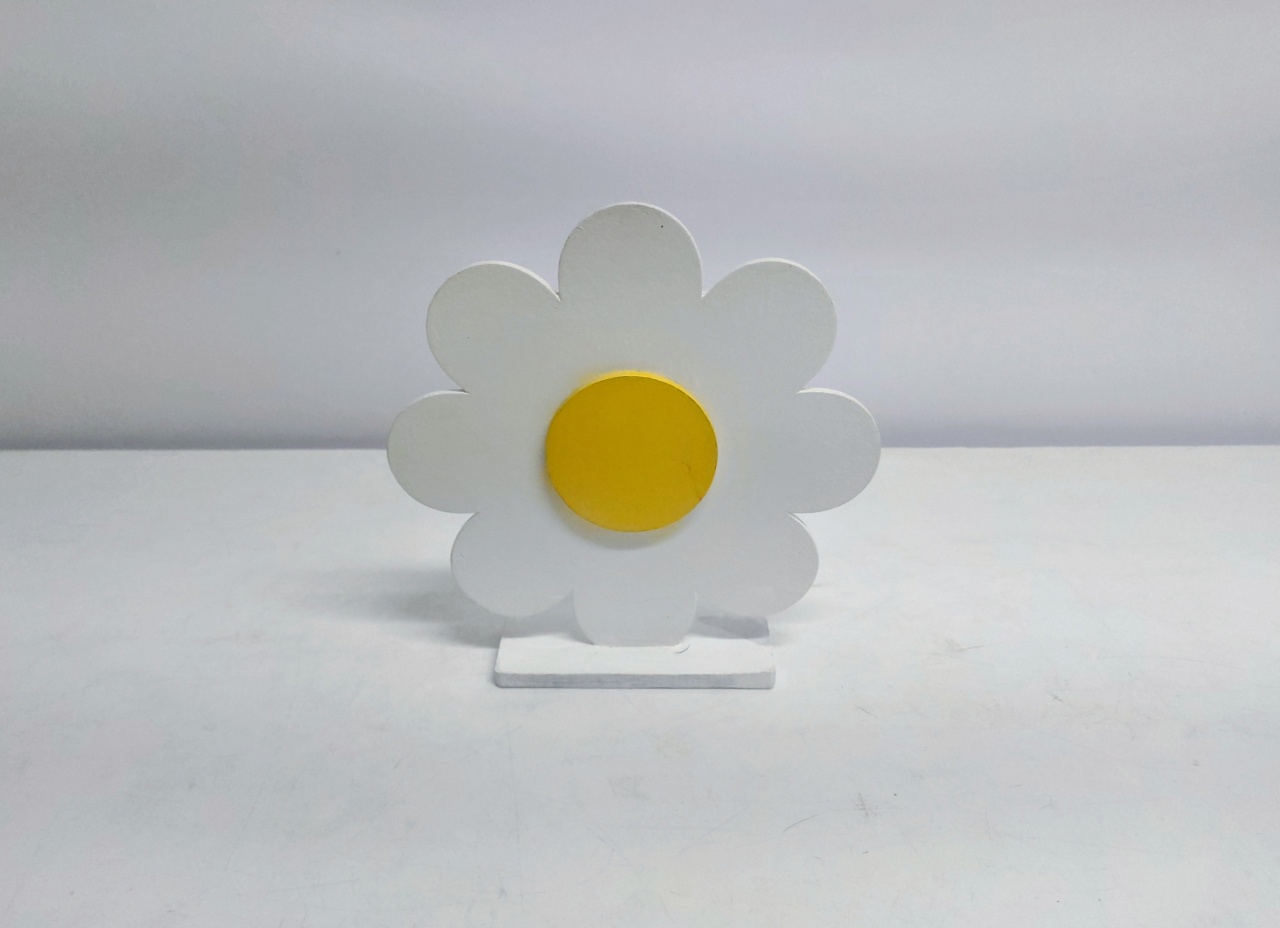 Totem Flor Branca 20Cm Alt X 20Cm Larg  - BB Festas Aluguel 