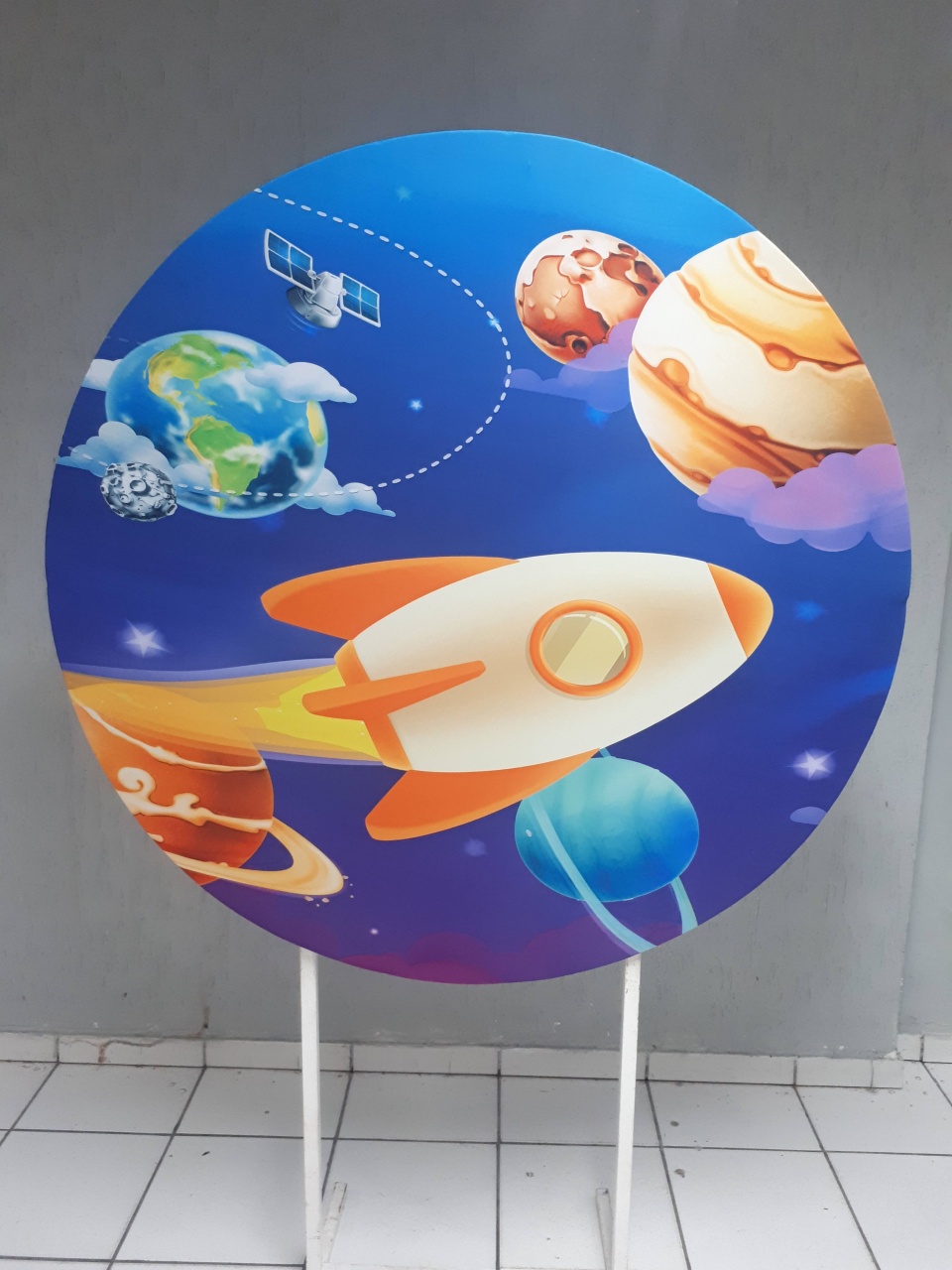 Painel Sublimado Redondo Galaxia  1,30Cm - BB Festas Aluguel 