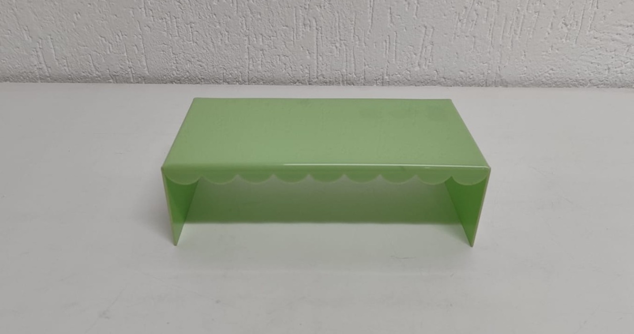 Suporte Acrílico M Verde Claro  - BB Festas Aluguel 