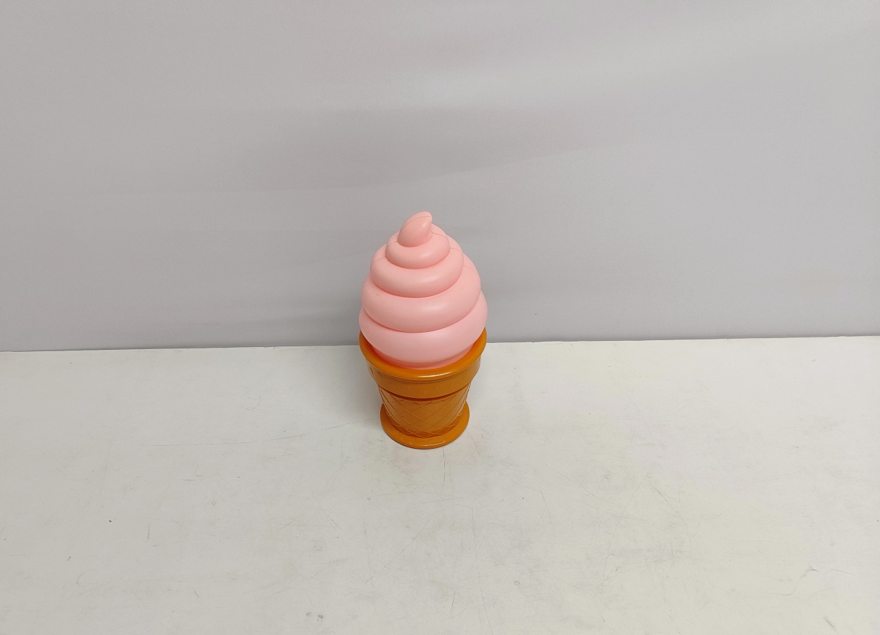 Luminária de Plástico Formato Sorvete Rosa 23Cm Alt X 12Cm Diametro  - BB Festas Aluguel 