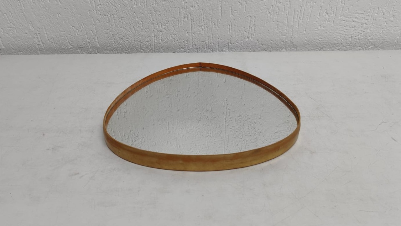 Boleira Espelhada Orgânico Dourada P 4Cm Alt X 34Cm Larg X 30Cm Comp  - BB Festas Aluguel 