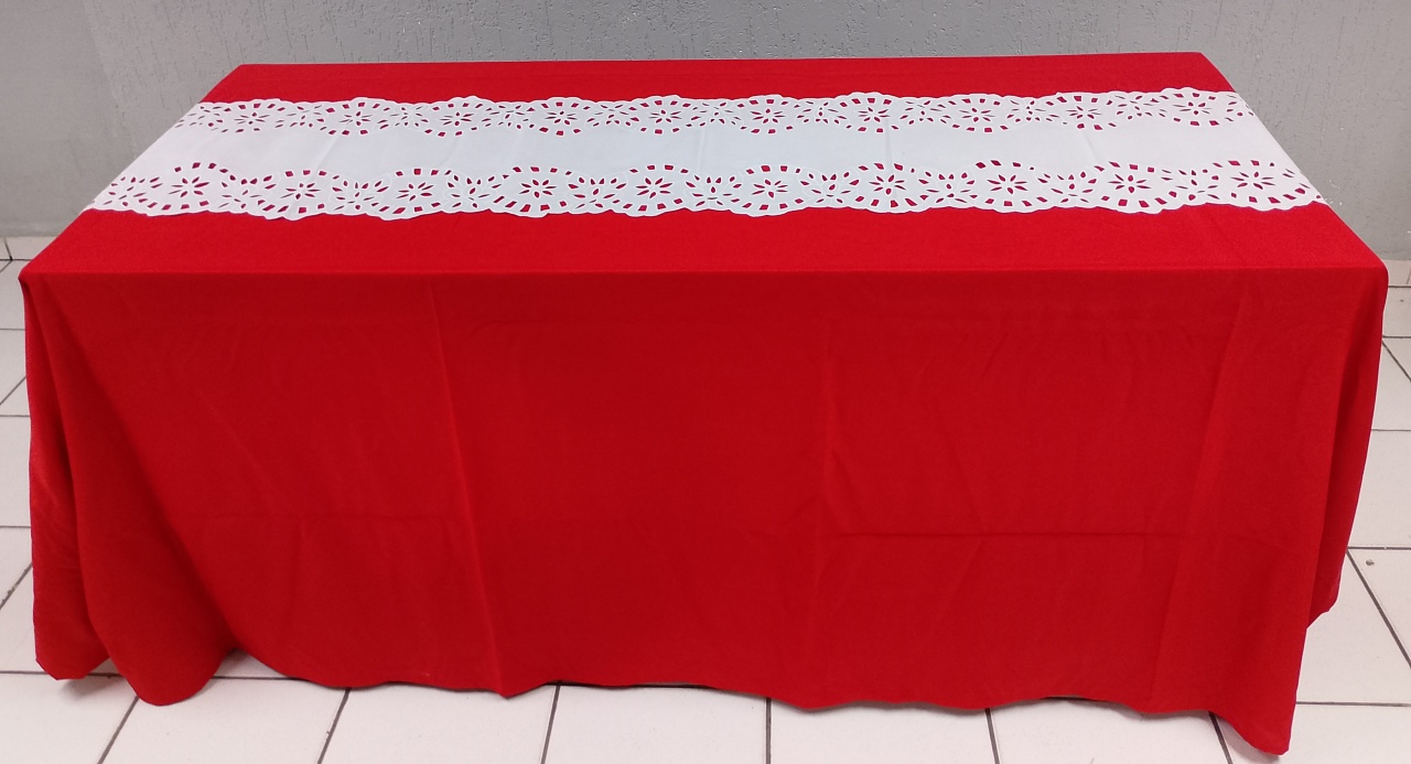 Passadeira Bordada Branco Richelieu 2,40M X 40Cm - BBFestasAluguel 
