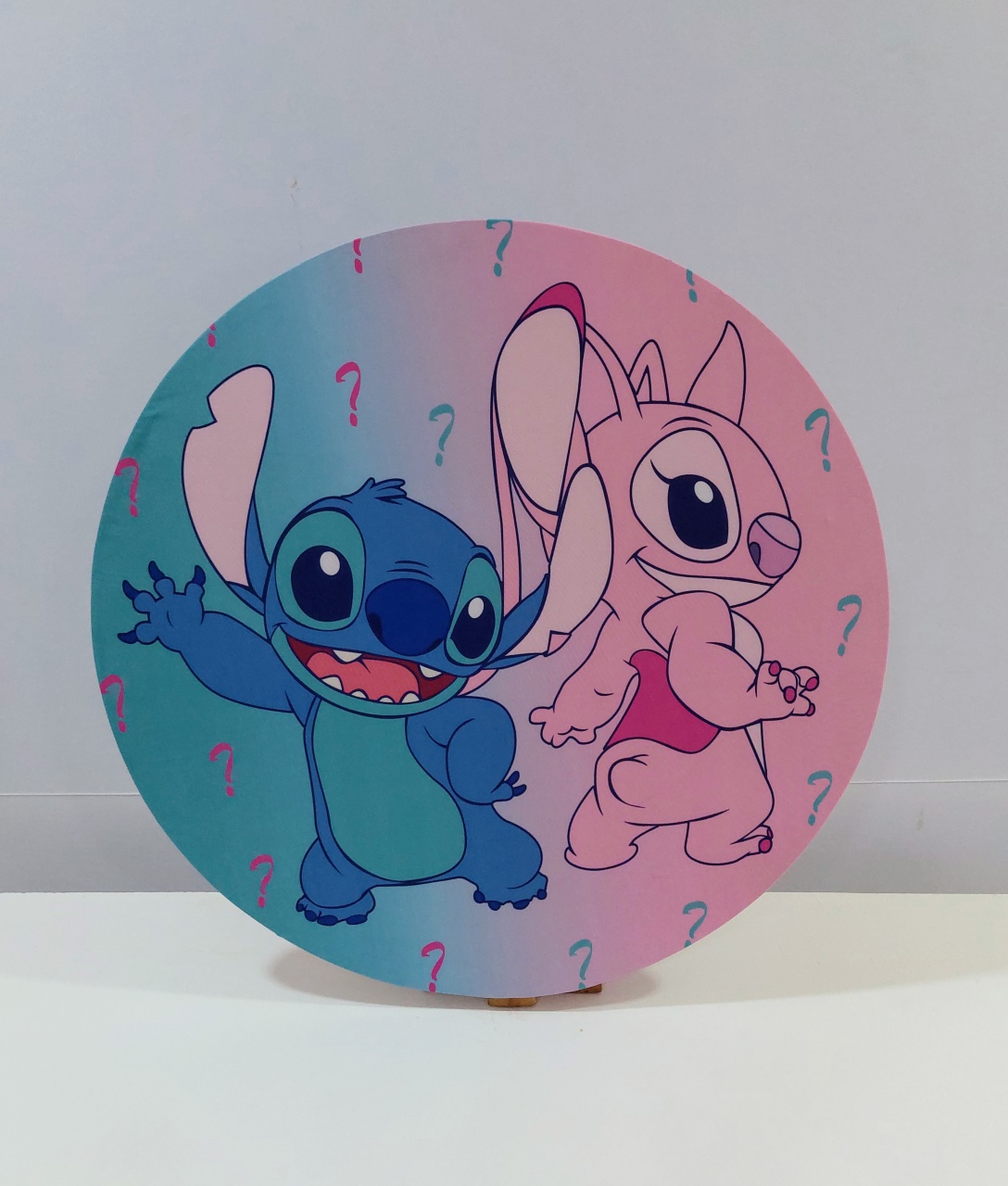 Painel Redondo Sublimado Stich E Angel 60Cm - BBFestasAluguel 