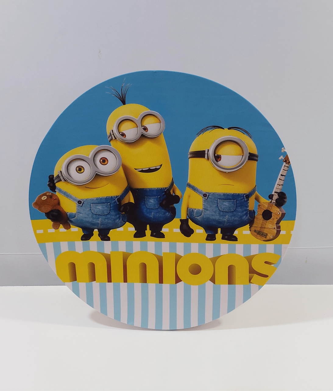 Painel Sublimado Redondo Minion 60Cm - BB Festas Aluguel 