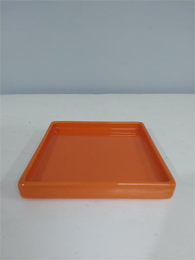 Bandeja Quadrada Reta Sem Pé Laranja 2Cm Alt X 15Cm Diametro - BB Festas Aluguel 