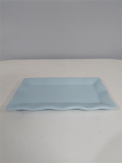 Bandeja Retangular Babado Sem Pé Azul Claro 2Cm Alt 16Cm Larg X 28Cm Comp - BB Festas Aluguel 