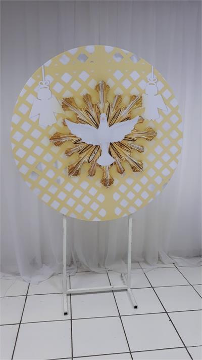 Painel Sublimado Redondo Espirito Santo (Eucaristia) 1,30Cm - BB Festas Aluguel 