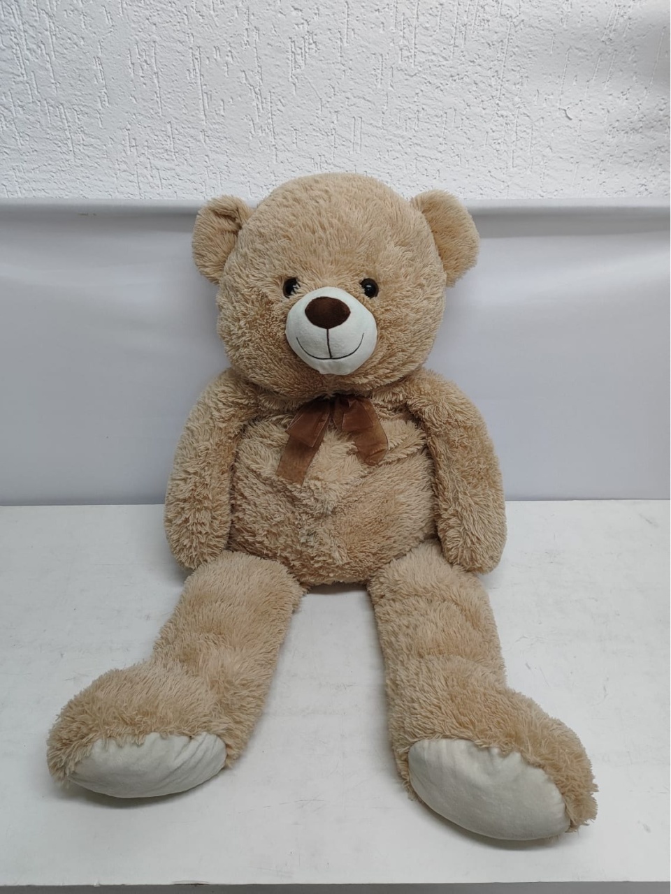 Urso de Pelúcia Bege 90Cm  - BB Festas Aluguel 