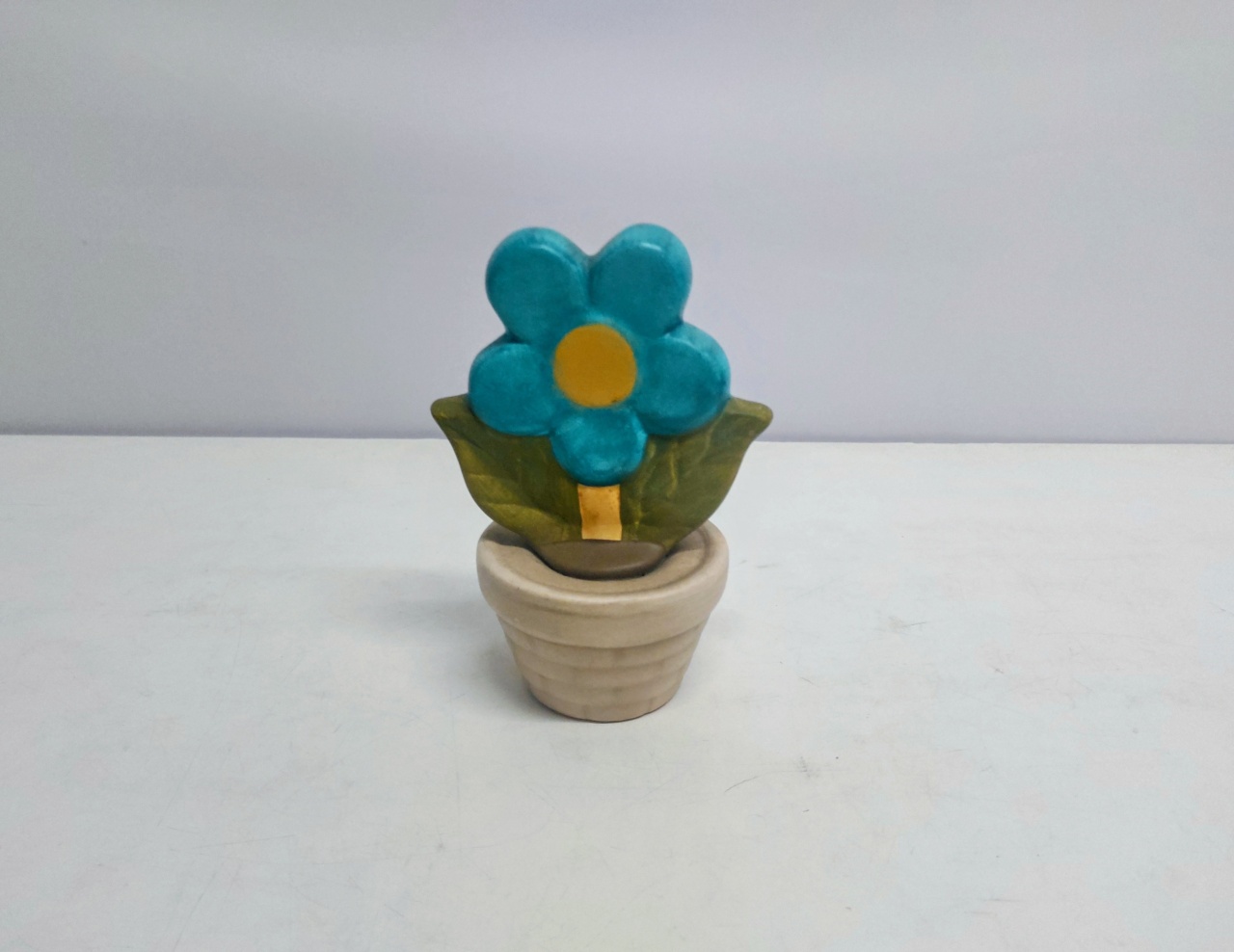 Mini Flor Azul Em Vaso Decorativa 17Cm Alt X 10Cm Diametro - BB Festas Aluguel 