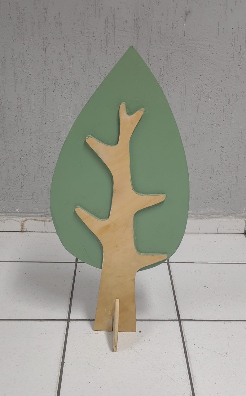 Árvore de Chão M Verde Eucalipto 1M X 50Cm  - BB Festas Aluguel 