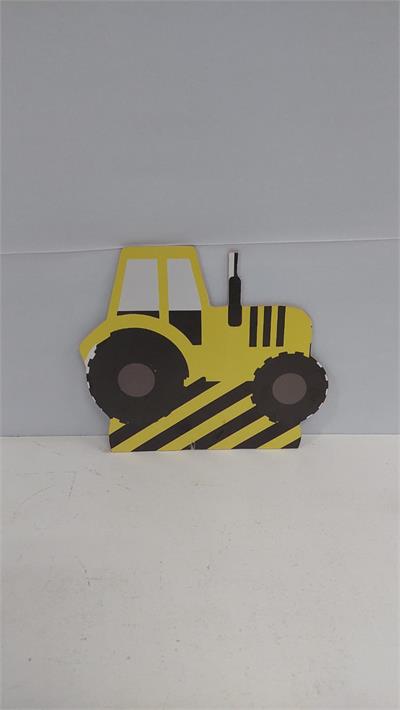 Totem Trator Agrícola Em Mdf (Cosntrutor) 20Cm X 24Cm - BB Festas Aluguel 