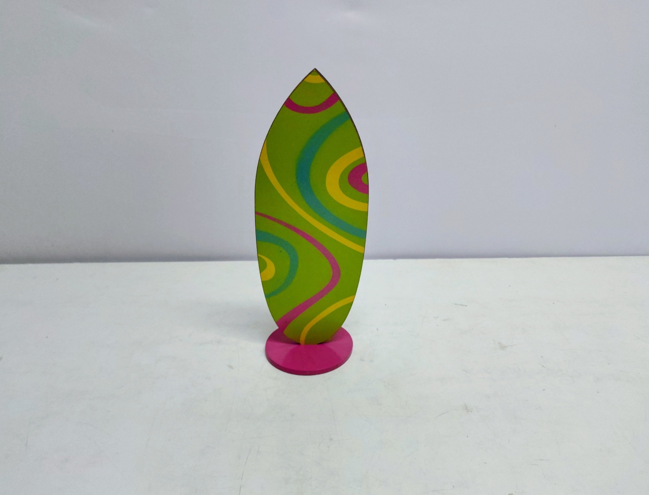 Totem Prancha Sufe Verde/Pink 31Cm Alt X 10Cm Diametro  - BB Festas Aluguel 