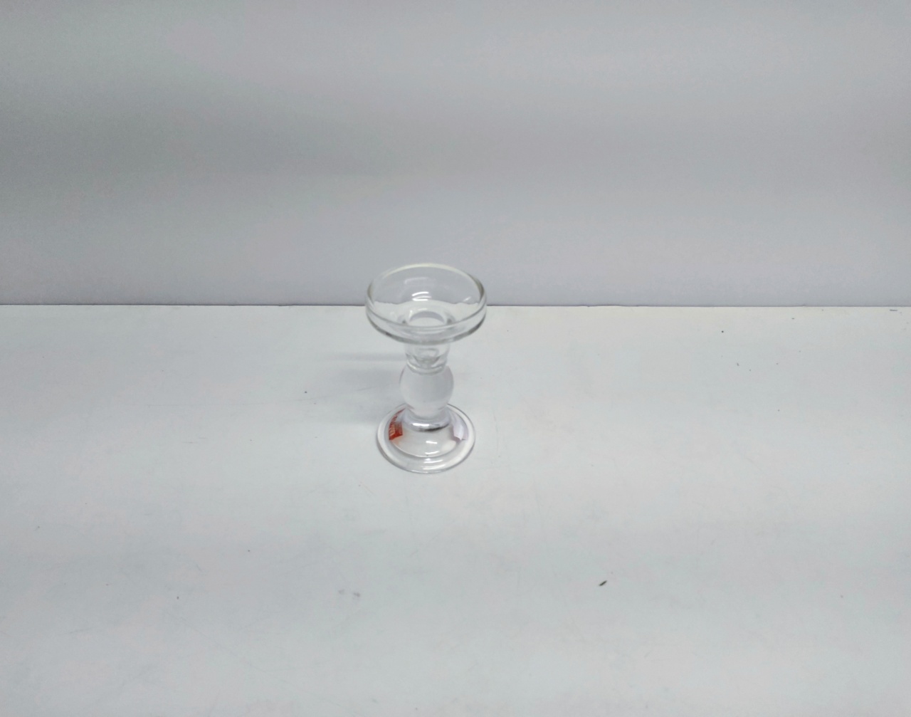 Castiçal de Vidro/P Pé Torneado 15Cm Alt X 9Cm Diametro  - BB Festas Aluguel 