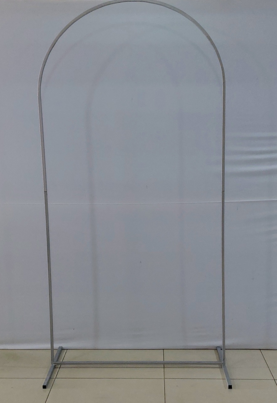 Estrutura Oval Desmontável Ferro Prata 2M X 1M  - BB Festas Aluguel 
