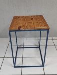 Cubo Vazado M Ferro Azul Escuro + Tampo Rústico/Branco 70Cm X 50Cm X 50Cm  - imagem 1