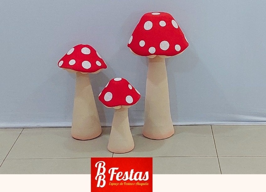 Cogumelos de Chão Vermelho - Isopô Com Malha - BB Festas Aluguel 