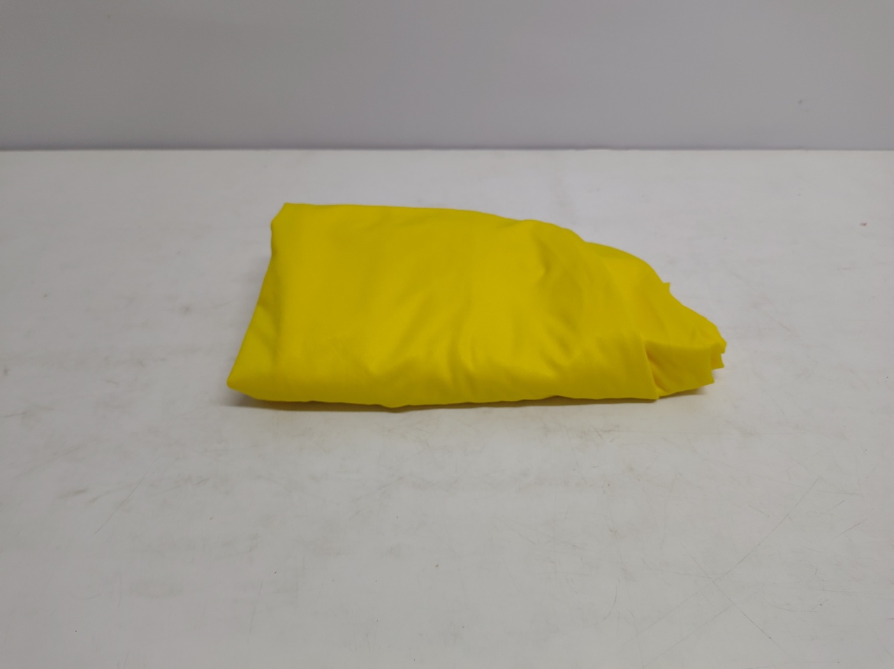 Capa de Cilindro G Amarelo Escuro - BB Festas Aluguel 