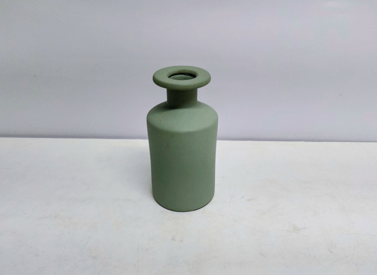 Vaso Leitera/P Verde Menta Fosco 18Cm Alt X 10Cm Diametro - BB Festas Aluguel 