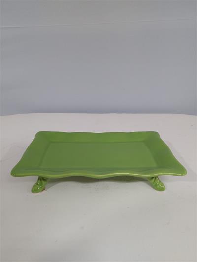 Bandeja Retangular Babado Com Pé Verde Claro Alt5Cm 16Cm X 28Cm - BB Festas Aluguel 