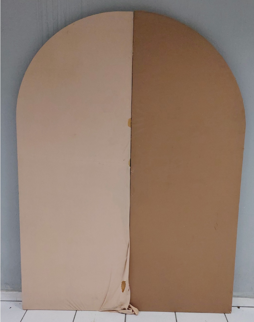 Painel Madeira Oval Arco 2M Alt X 1.60M Larg (Pé 10Mm) - BBFestasAluguel 