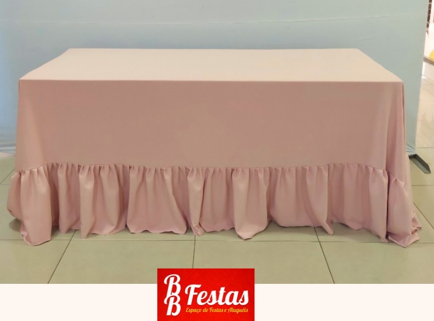 Toalha Decorativa Chevron Rosa Seco Com Babado  - BB Festas Aluguel 
