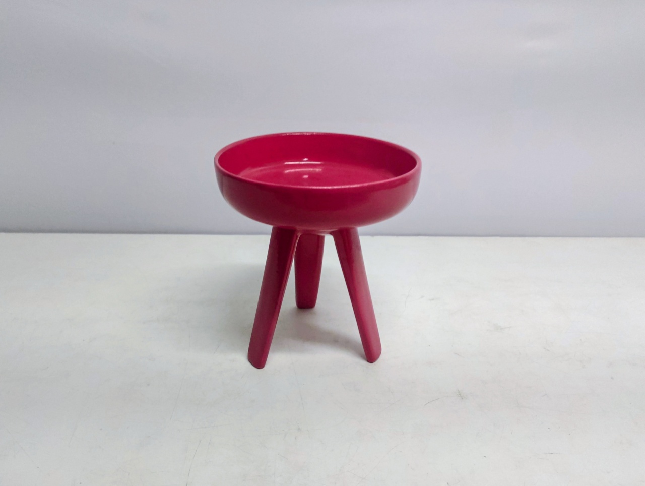 Porta Doce Redondo/M Reto Fundo Tripé 18Cm Alt X 16Cm Diametro - BB Festas Aluguel 