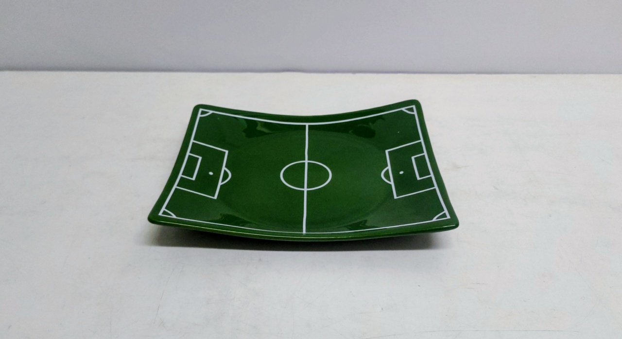 Bandeja Campo de Futebol 3Cm Alt X 21Cm Larg X 26Cm Comp - BB Festas Aluguel 