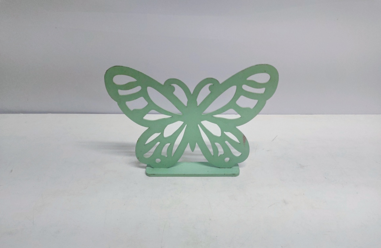 Totem Borboleta Verde Tiffany  21Cm Alt X 29Cm Larg  - BB Festas Aluguel 