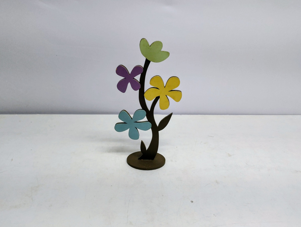 Totem Flores de Jardim 31Cm Alt X 10Cm Larg  - BB Festas Aluguel 