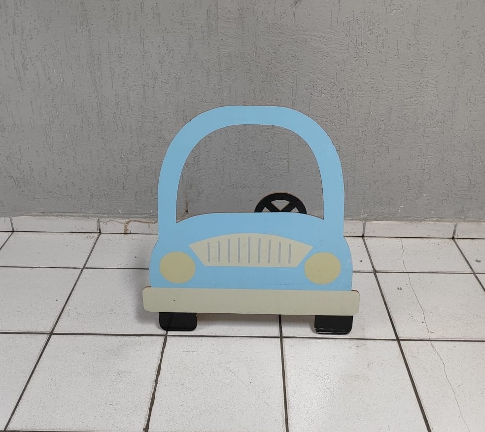 Totem de Chão Carro Azul Claro 70Cm X 65Cm  - BB Festas Aluguel 
