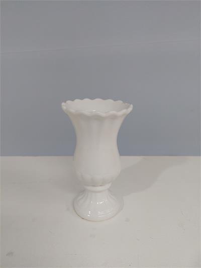Vaso Babado/M Branco 17Cm Alt X 10Cm Diametro - BB Festas Aluguel 