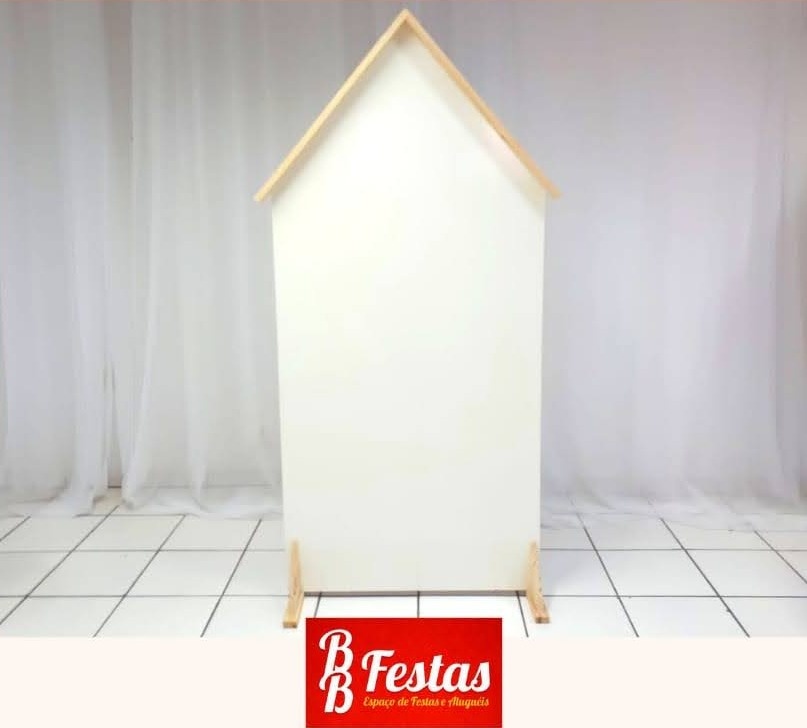 Painel Casinha Decorativa 2M Alt X 90Cm Larg - BB Festas Aluguel 