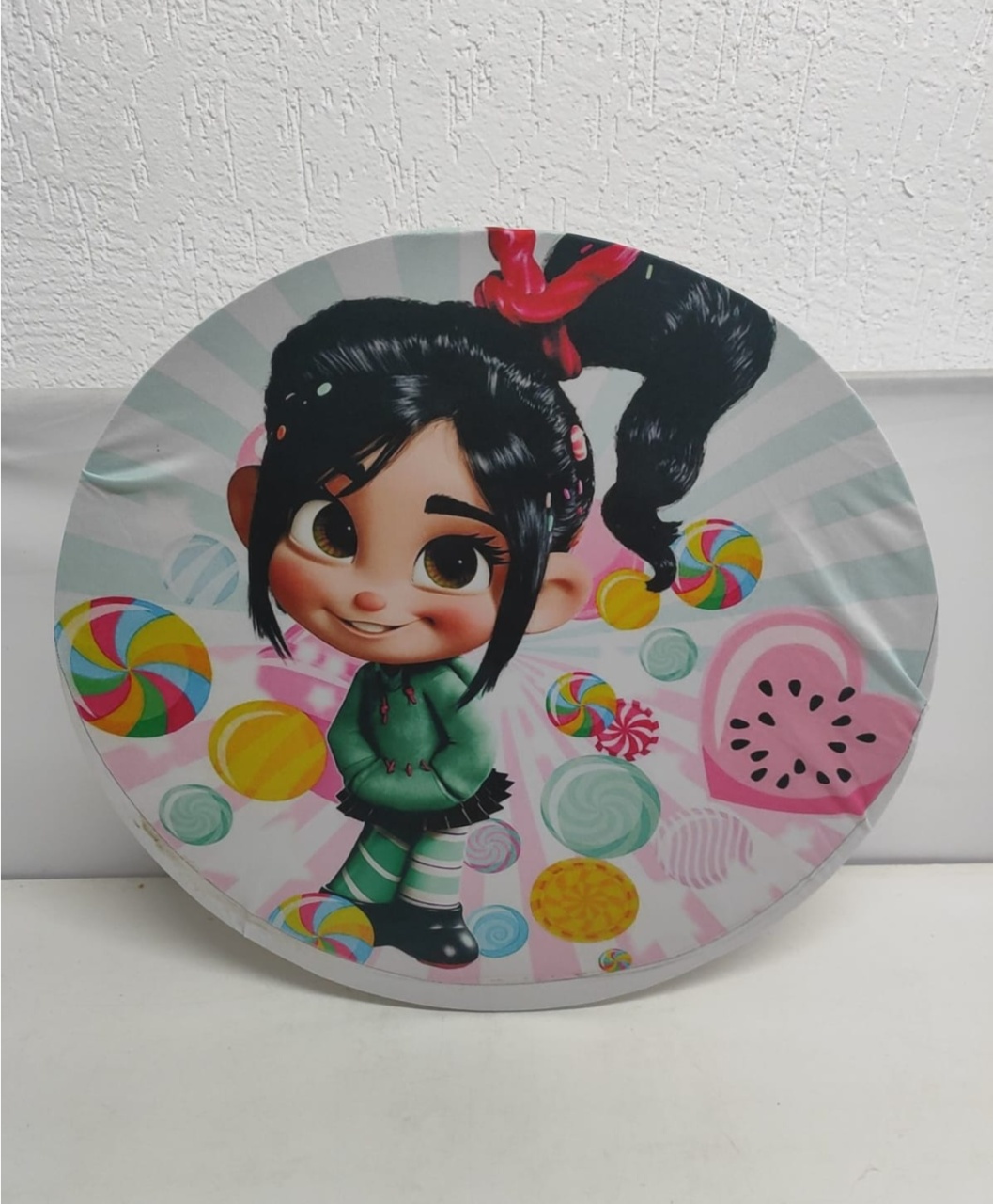 Painel Sublimado Redondo Venélope 60Cm - BBFestasAluguel 
